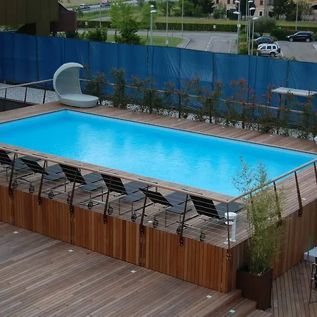 Base Otel