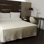 Base فندق نوفينتا دي بْيافي