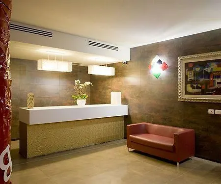 Base نوفينتا دي بْيافي