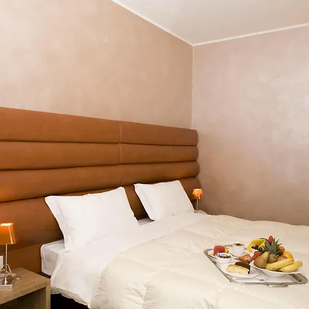 فندق Base نوفينتا دي بْيافي